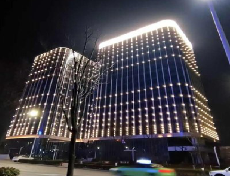 衡山亮化工程安装注意事项。